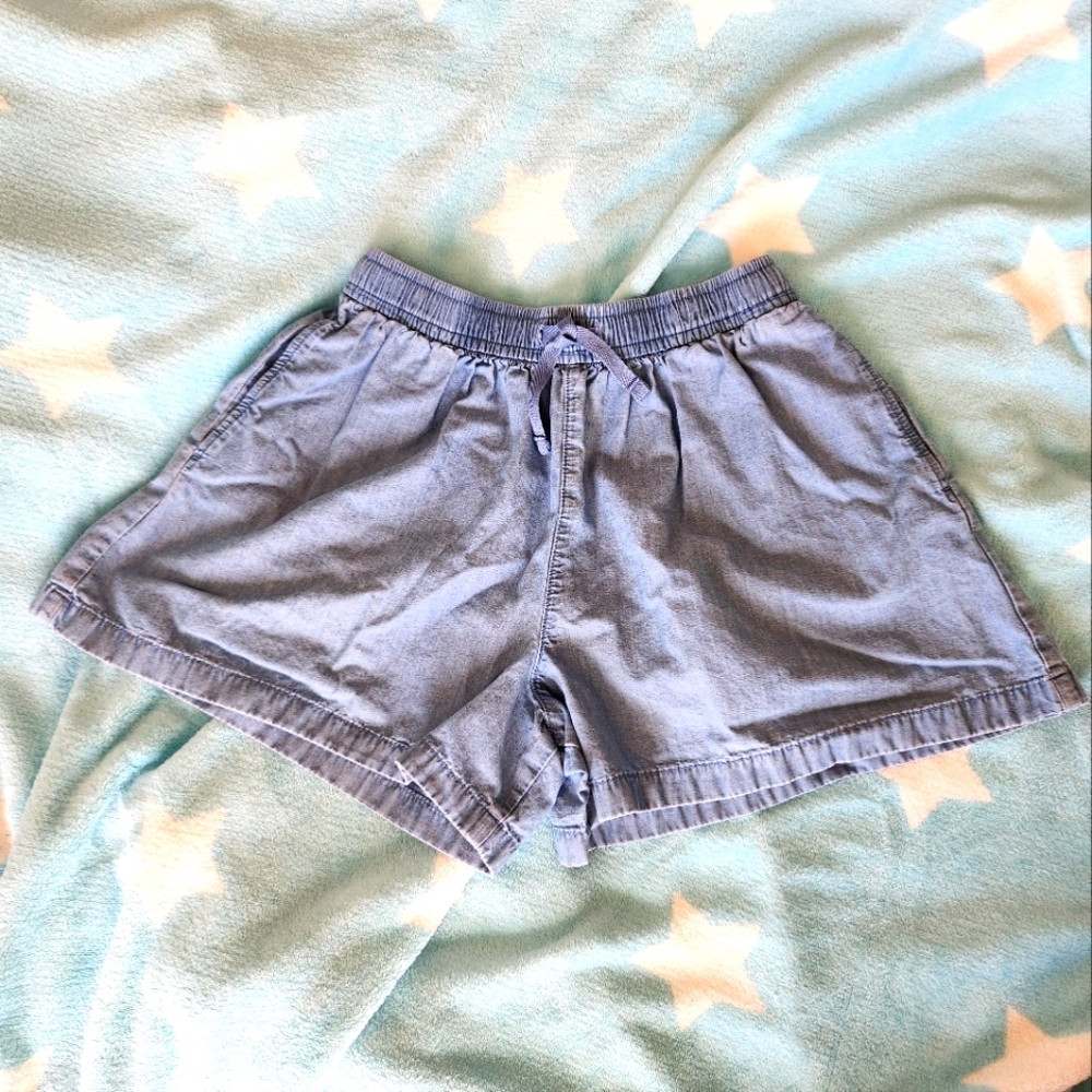 3/$16 - Shorts for ladies 1 unit